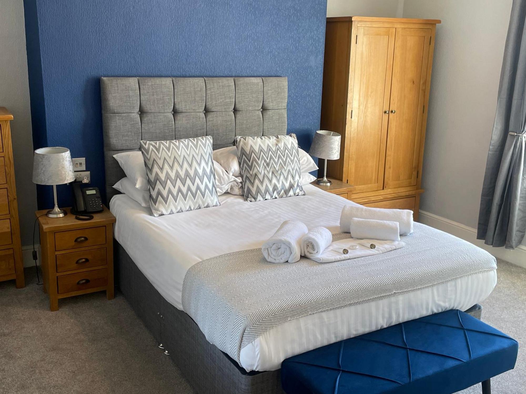 The Wildings Hotel & Tudno'S Restaurant Llandudno Eksteriør billede