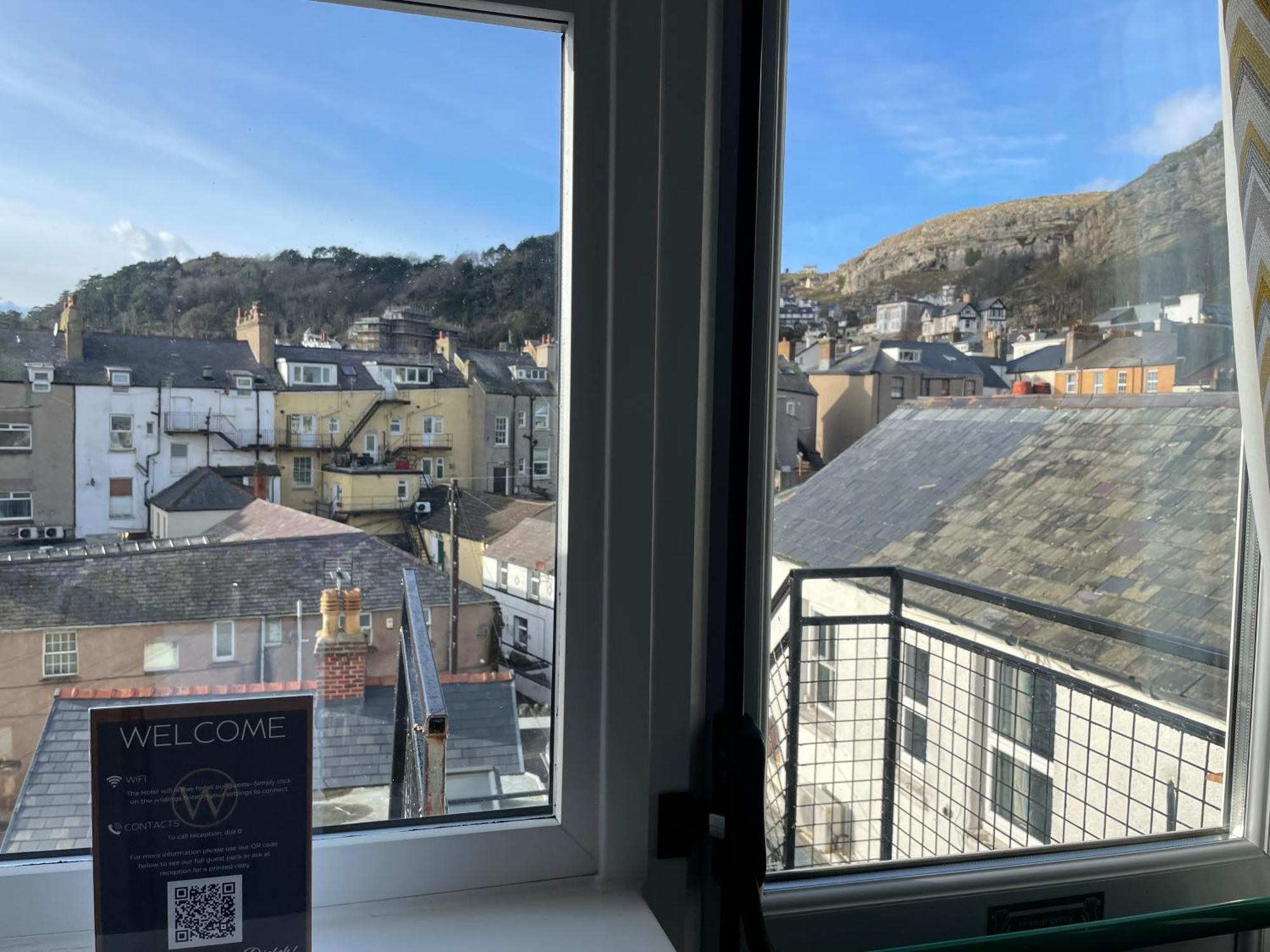 The Wildings Hotel & Tudno'S Restaurant Llandudno Eksteriør billede
