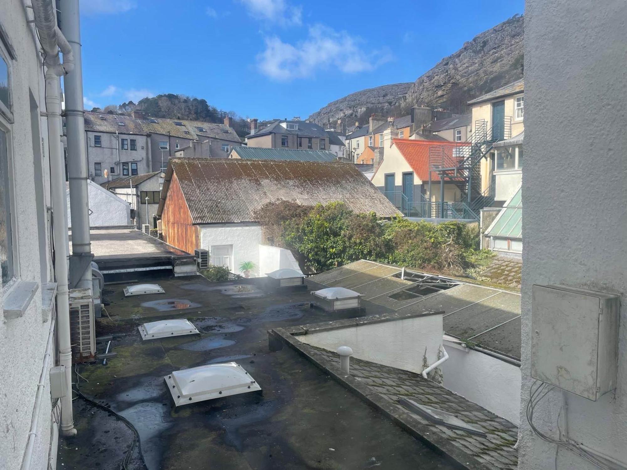 The Wildings Hotel & Tudno'S Restaurant Llandudno Eksteriør billede