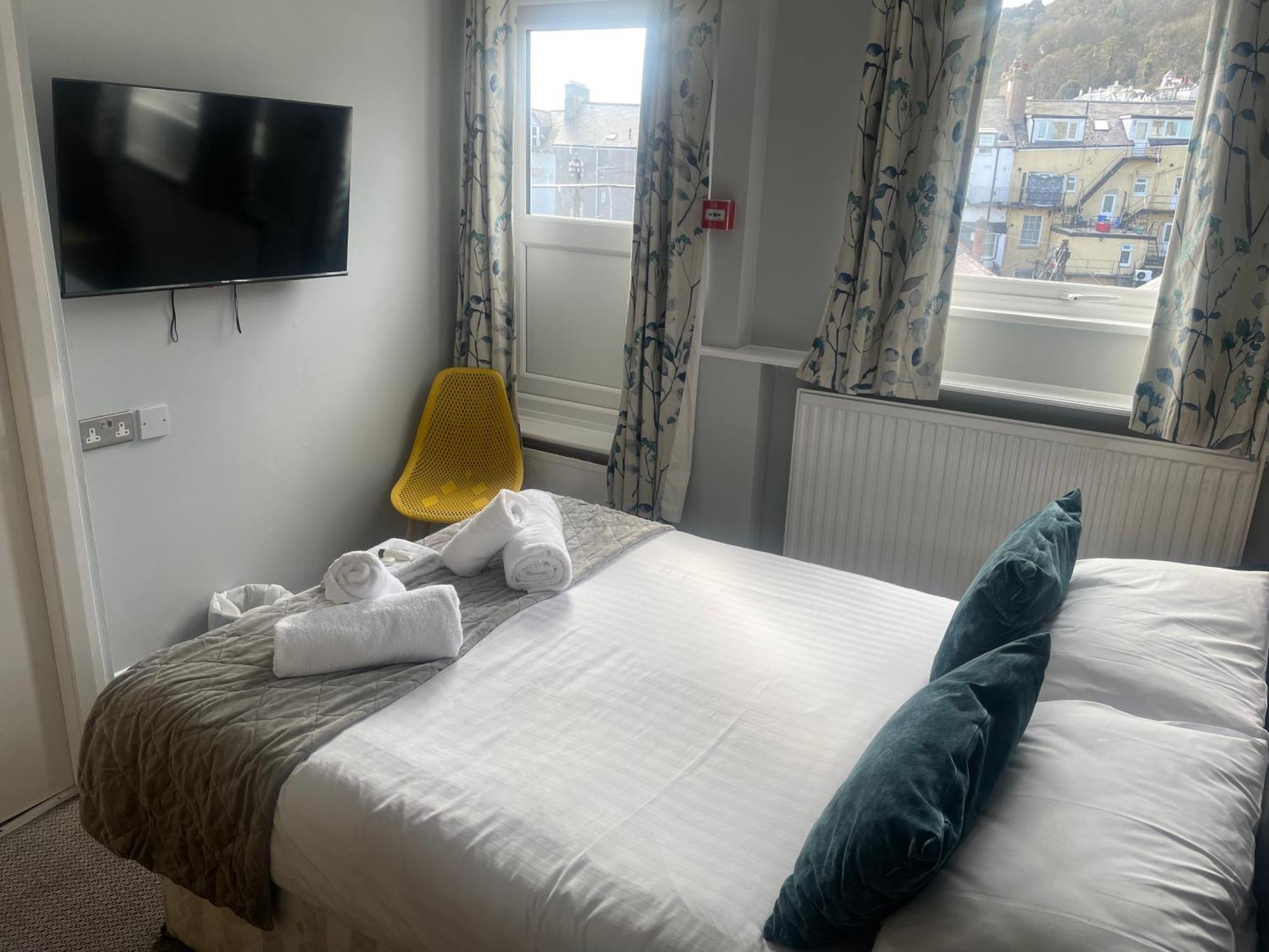 The Wildings Hotel & Tudno'S Restaurant Llandudno Eksteriør billede